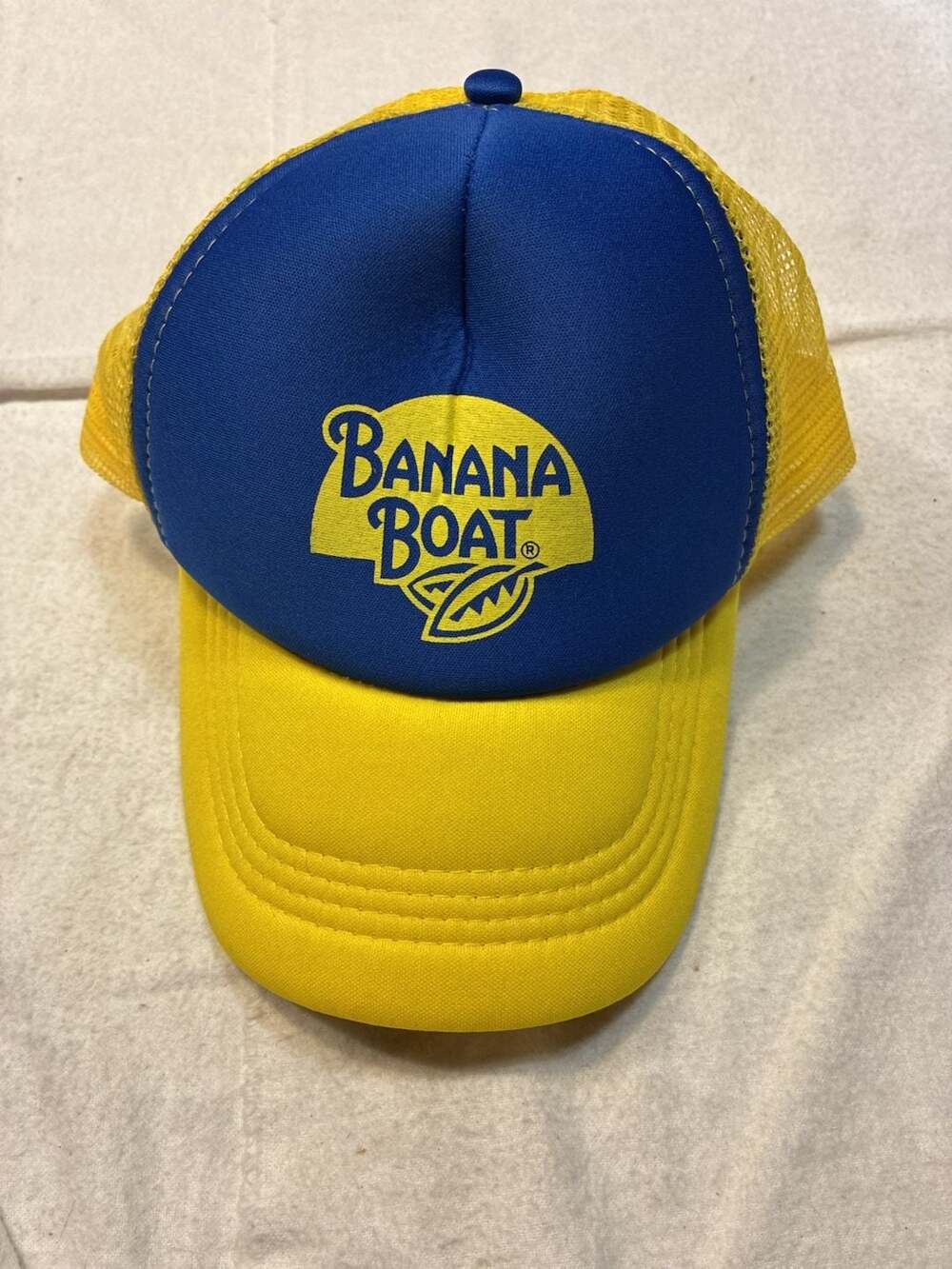 Vintage Banana Boat Sunscreen Promotional Trucker Hat Cap Yellow Blue Mesh Snapb